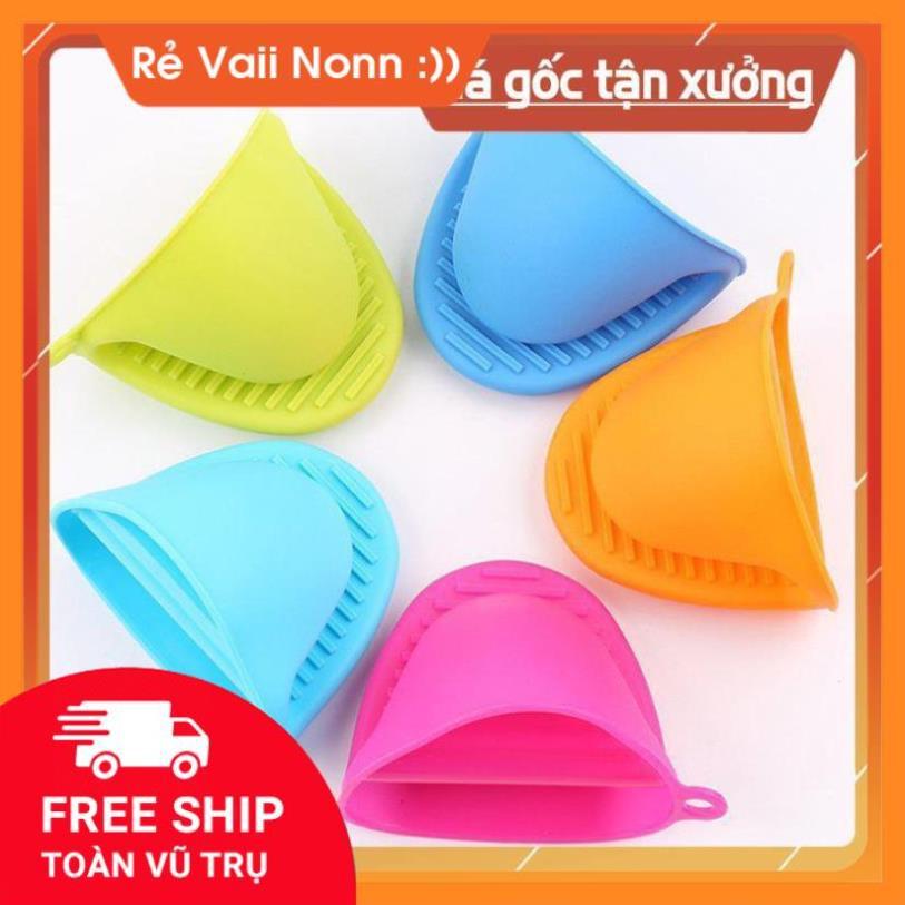  Đôi bao tay silicone cách nhiệt dùng nhấc nồi nhà bếp chống bỏng