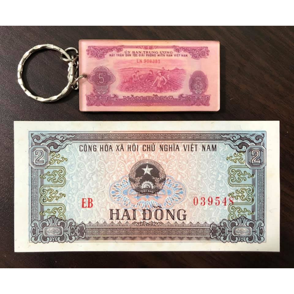 Tiền cổ Việt Nam, tờ 2 đồng 1980 sưu tầm  (kèm móc khóa hình tiền xưa)