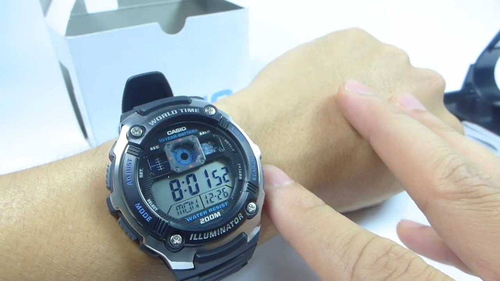 Đồng hồ nam dây nhựa Casio AE-2000W-1AVDF