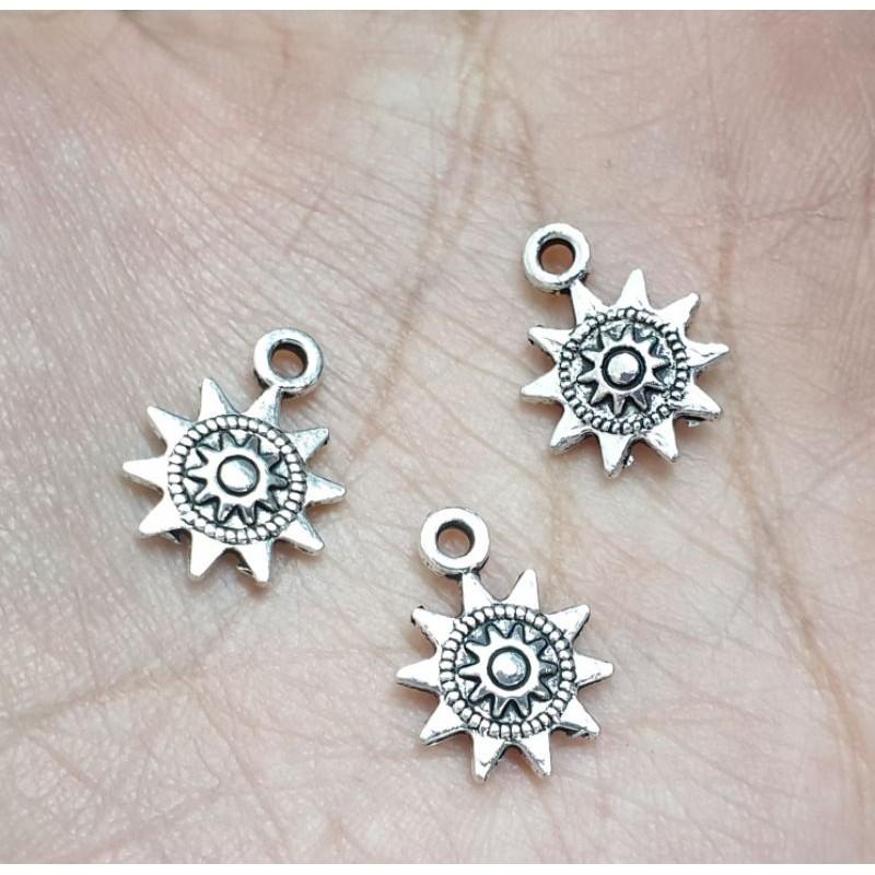 Charm giả bạc hình con cú, mặt trời, con cá... làm vòng tay phong thủy, vòng tay tình bạn handmade