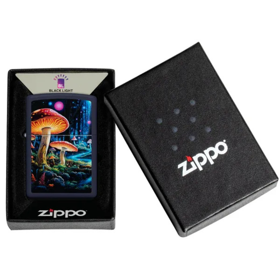 Bật Lửa Zippo Black Light Mushroom Design 46947  - Thiết Kế Rừng Nấm Phát Sáng UV - Hàng Chính Hãng Mỹ