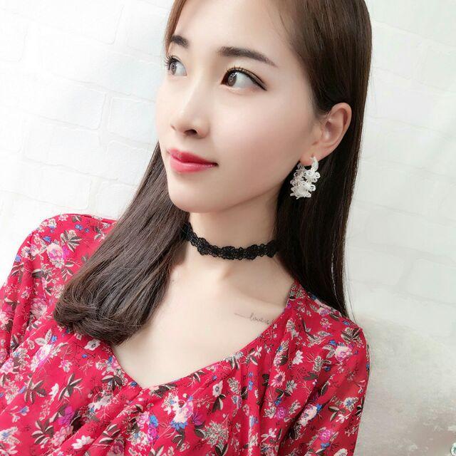 Khuyên tròn hoa