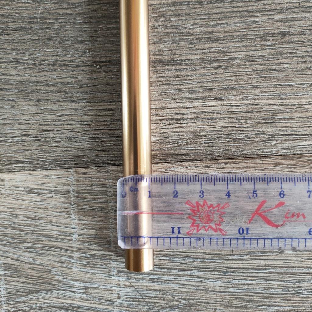 Chuôn gió Ống kim loại 6 ống vàng-Phong Thủy