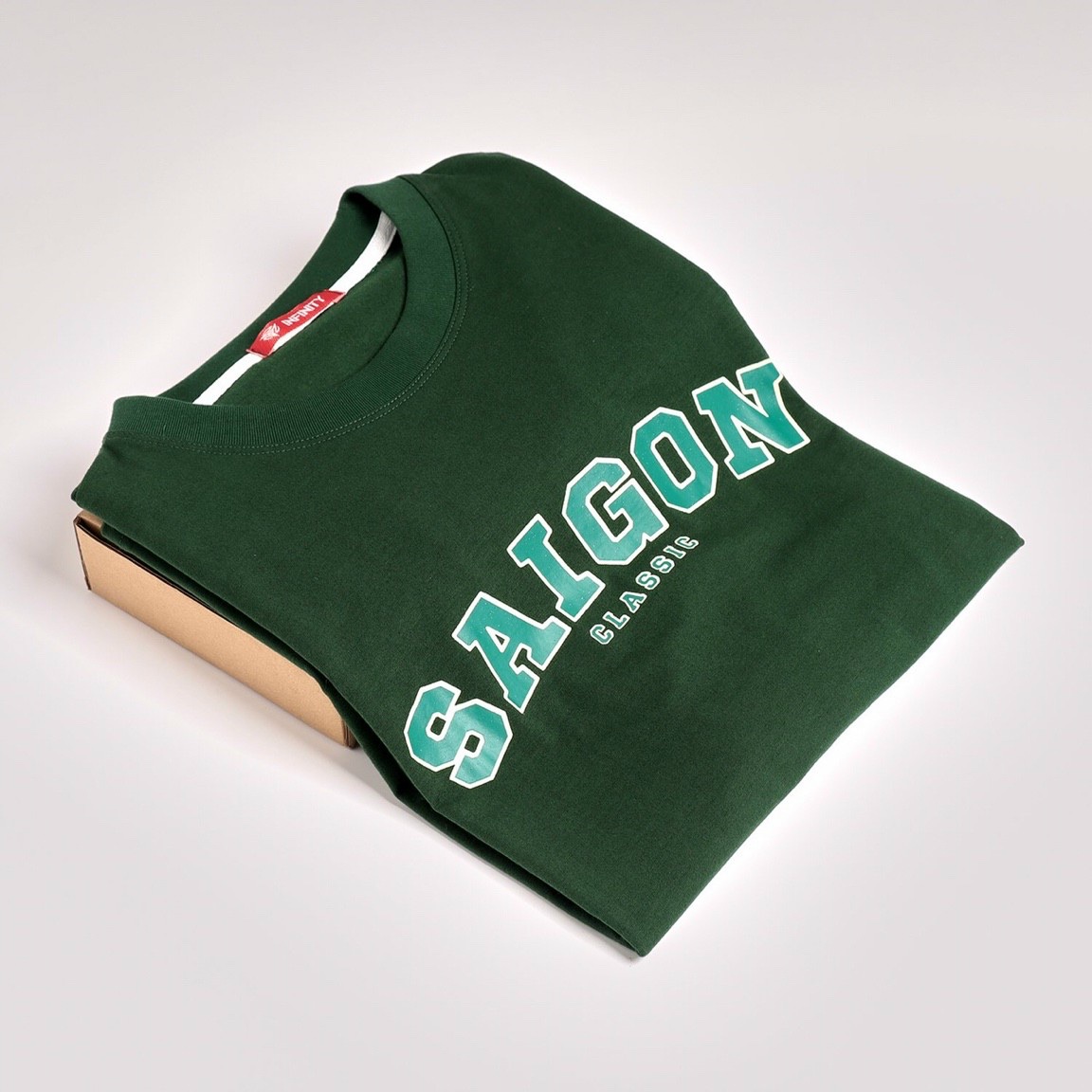 (Fullsize) Áo Phông Nam Nữ Form Rộng Tay Lỡ Vải Cotton Mịn Mát - Saigon Classic (Fulltag cổ - tay áo) 