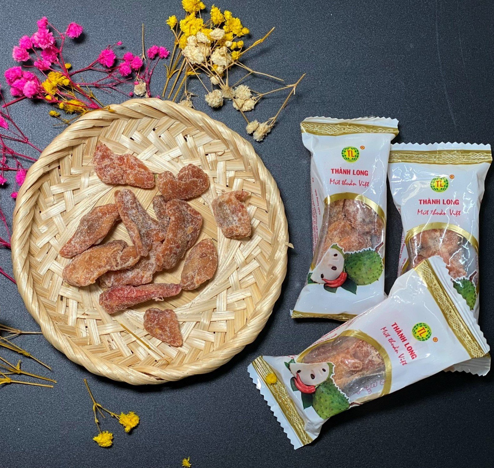 Mãng Cầu Sấy Muối Ớt Truyền Thống Thơm Ngon/ Mãng Cầu Sấy Muối Ớt Thành Long 200gr - Việt Nam