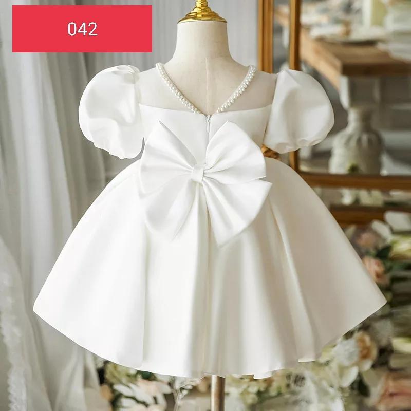 Đầm công chúa bé gái , váy trẻ em trắng từ 8-40kg
