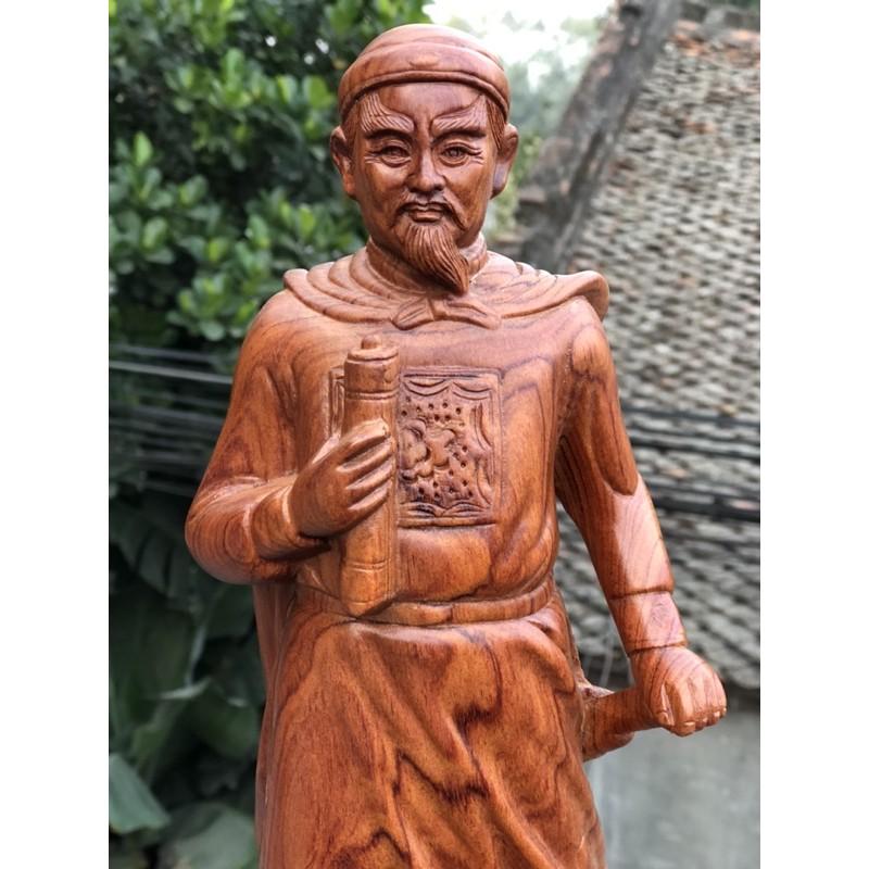 Tượng Trần Quốc Tuấn cao 40