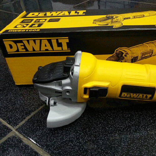 Máy mài góc 710W DEWALT DW820