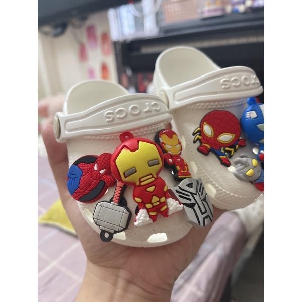 Dép cờ róc xuất xịn nhẹ tênh full charm tên