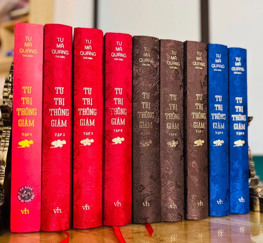 Combo trọn bộ 9 cuốn TƯ TRỊ THÔNG GIÁM - Biên sử hơn 1000 năm của Trung Quốc