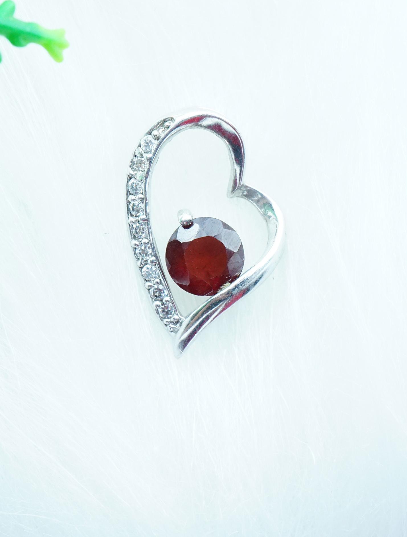 Mặt dây chuyền bạc 925 đính đá Garnet ngọc hồng lựu tự nhiên kiểu trái tim MDG1