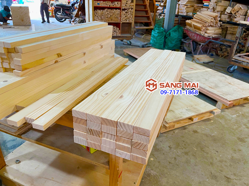Thanh gỗ thông 3cm x 1,5cm x dài 80cm + láng mịn 4 mặt