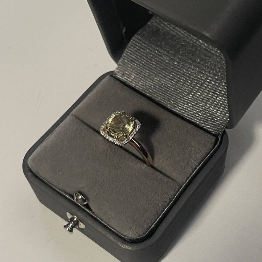 Nhẫn vàng 14KR đính đá chủ Lemon Quartz và 32 viên kim cương tấm - MOON Jewelry