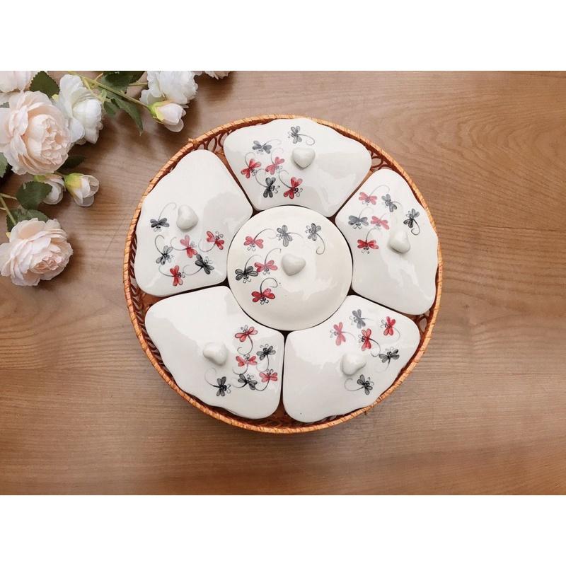 Khay đựng mứt Tết. Gốm sứ Bát Tràng.