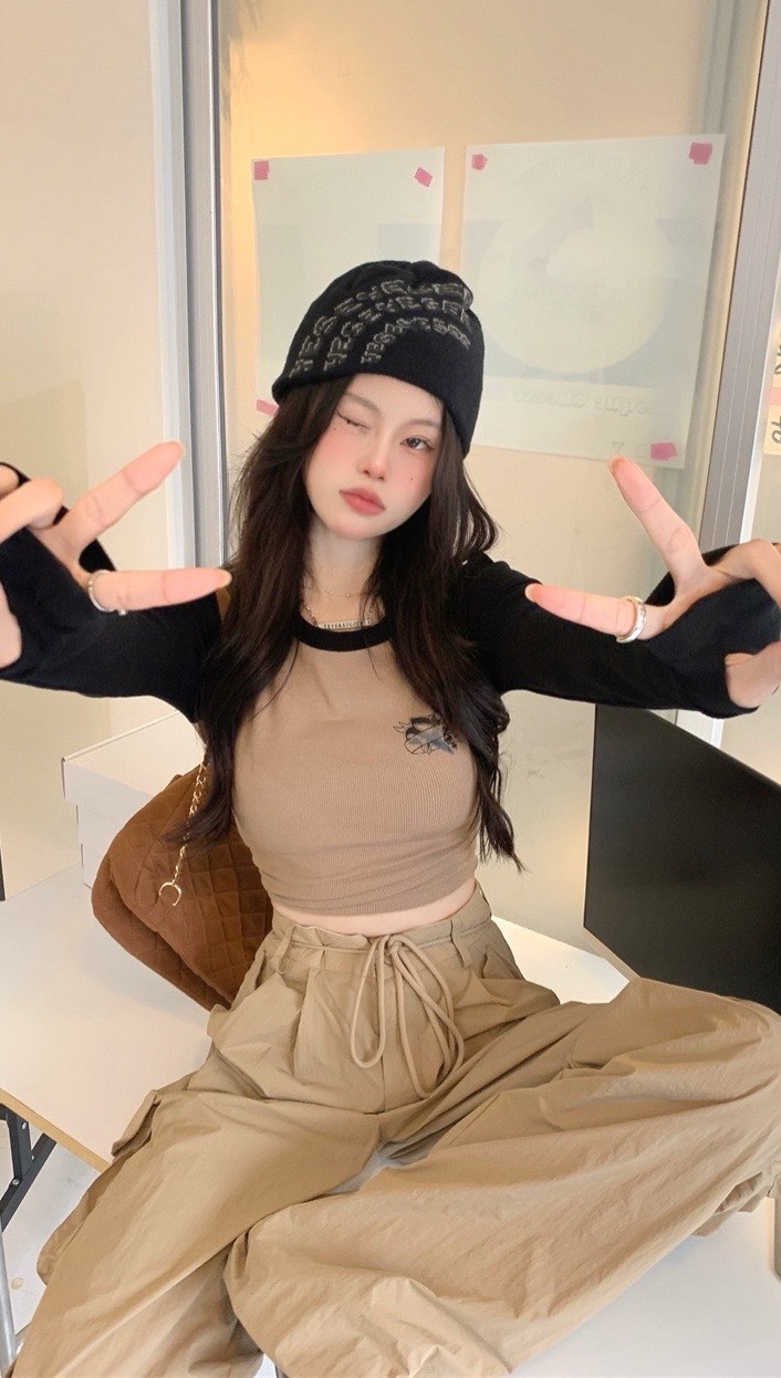 SET ÁO CROPTOP THUN RAGLAN TAY DÀI + QUẦN SUÔNG ỐNG RỘNG TÚI HỘP