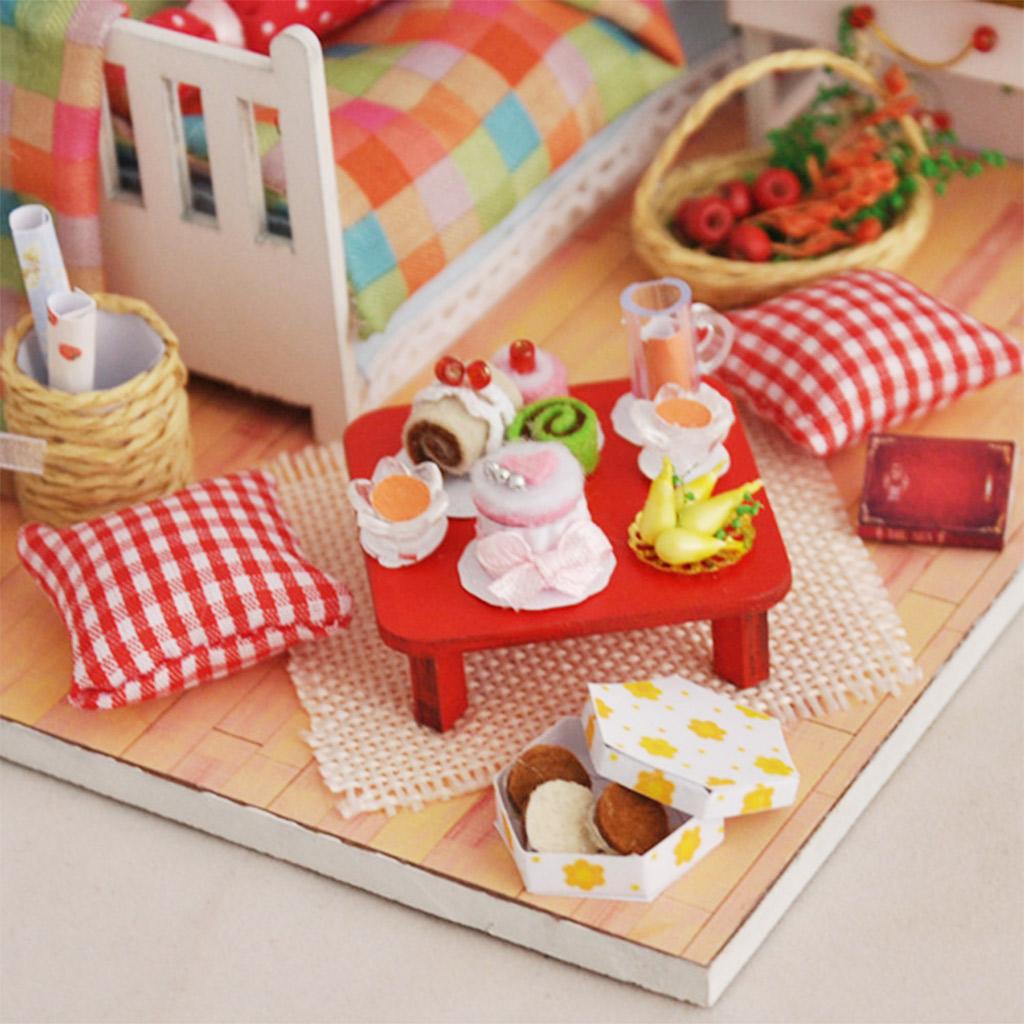 LED Light Miniature DollHouse Creative Dustproof Cover Kit Festival Gift