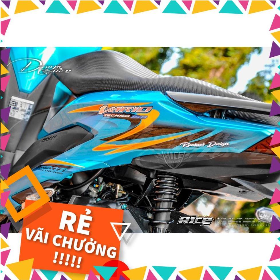 Tem Rời Vario 150 Mẫu Lửa Xanh Vàng Đen Chữ Vario 150