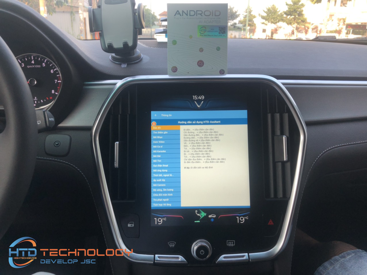 HTD Smart Carplay AI Box D12S Premium – CPU Snapdragon 8 Core Chính hãng