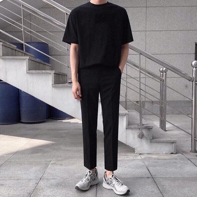 Hình ảnh Áo thun Oversize Trắng Trơn Form Rộng Tay Lỡ Unisex Streetwear - Đen - M