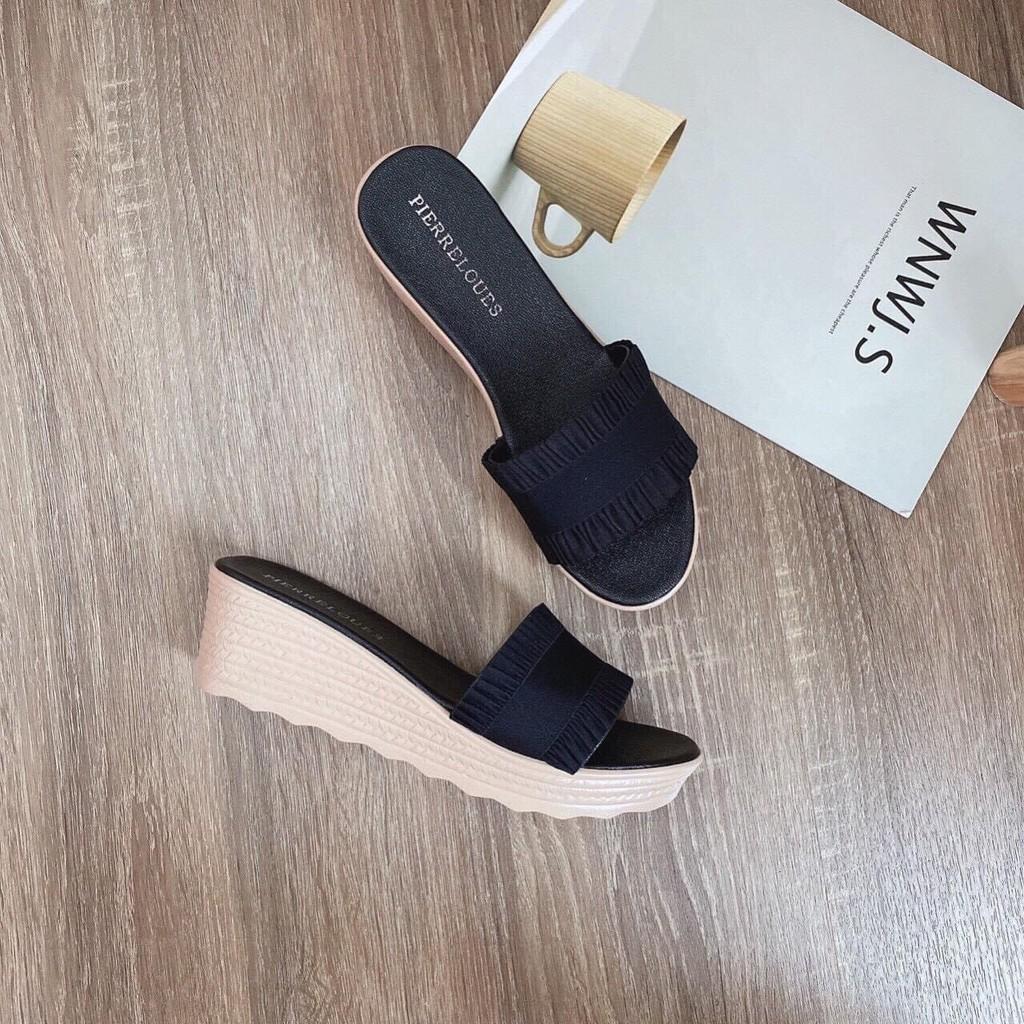 Dép đế xuồng siêu nhẹ tua rua