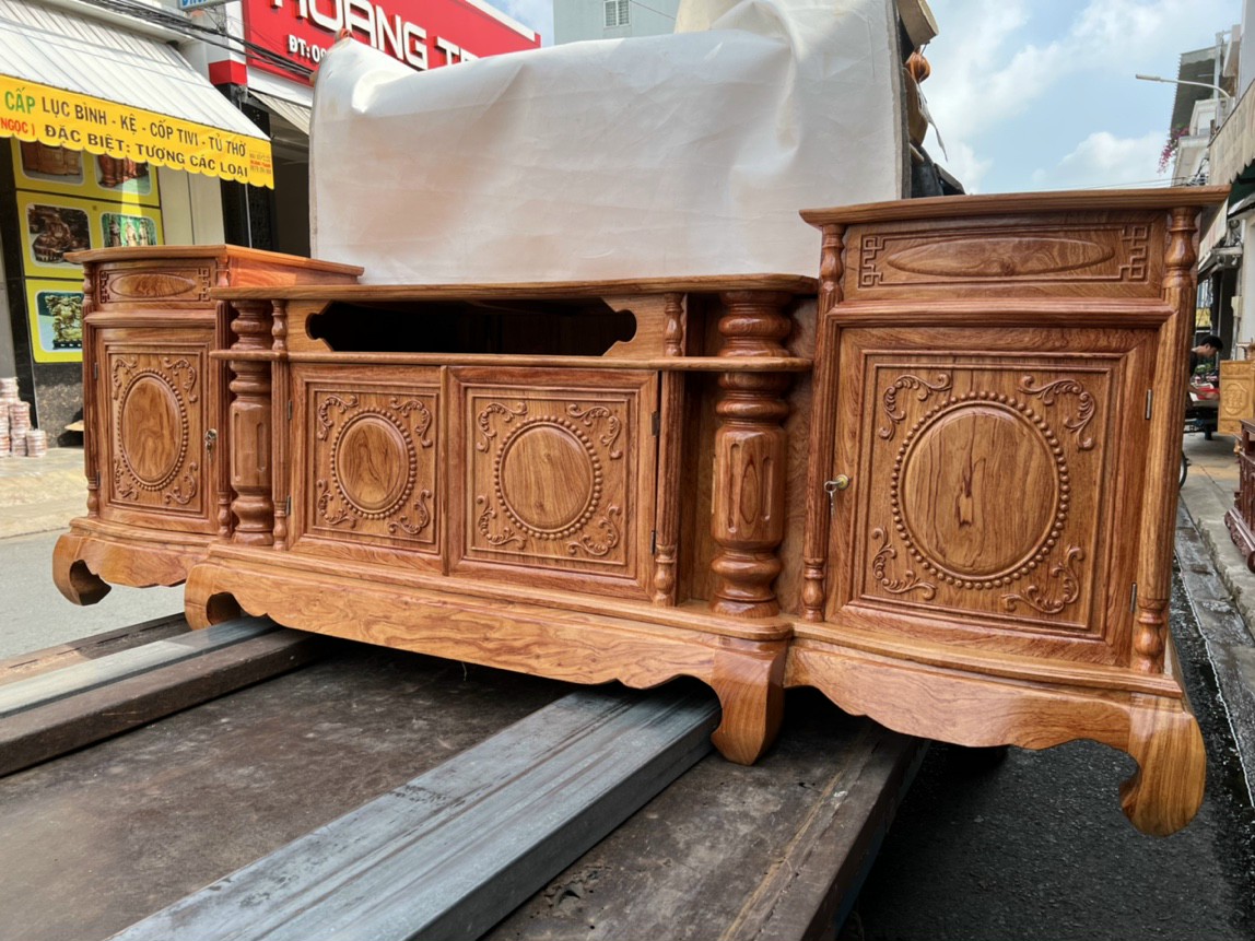 KỆ TI VI CỘT NHO TRƠN HƯƠNG ĐÁ,KỆ TRANG TRÍ CHO PHÒNG KHÁCH CAO CẤP 7Y7