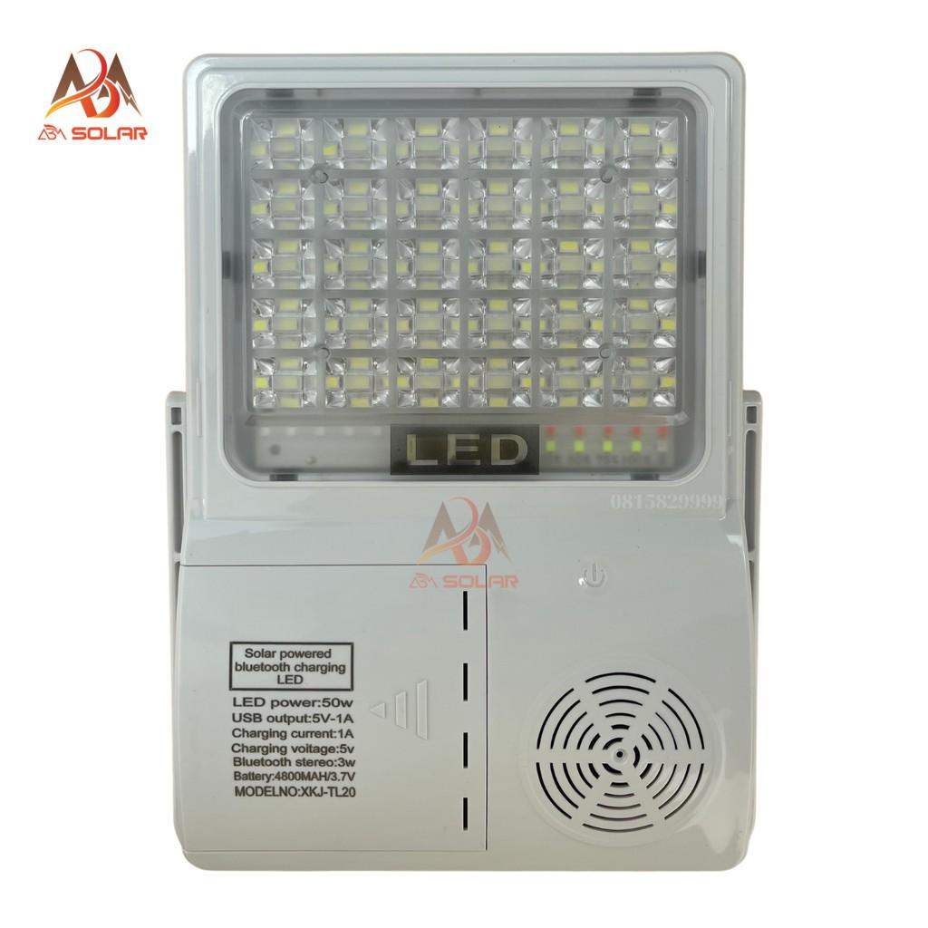 Đèn Đường Năng Lượng Mặt Trời Tấm Pin Liền Thể 50W 100W , 138 LED , IP65 , Chống Nước , ABS , 50W.. 200W ABM Solar