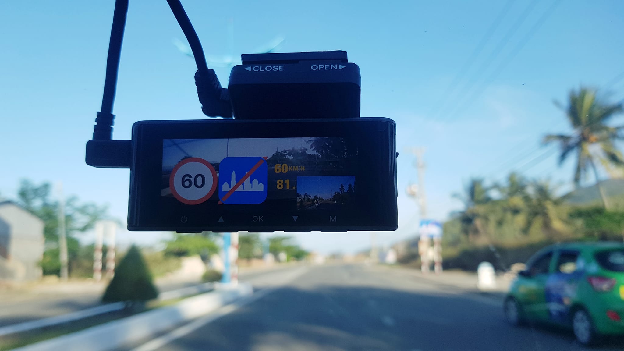[Nhập mã TIKISMEV5] Vietmap M1 64Gb chính hãng- Cảnh báo giao thông - Cảnh báo tốc độ - SMEV Phân Phối