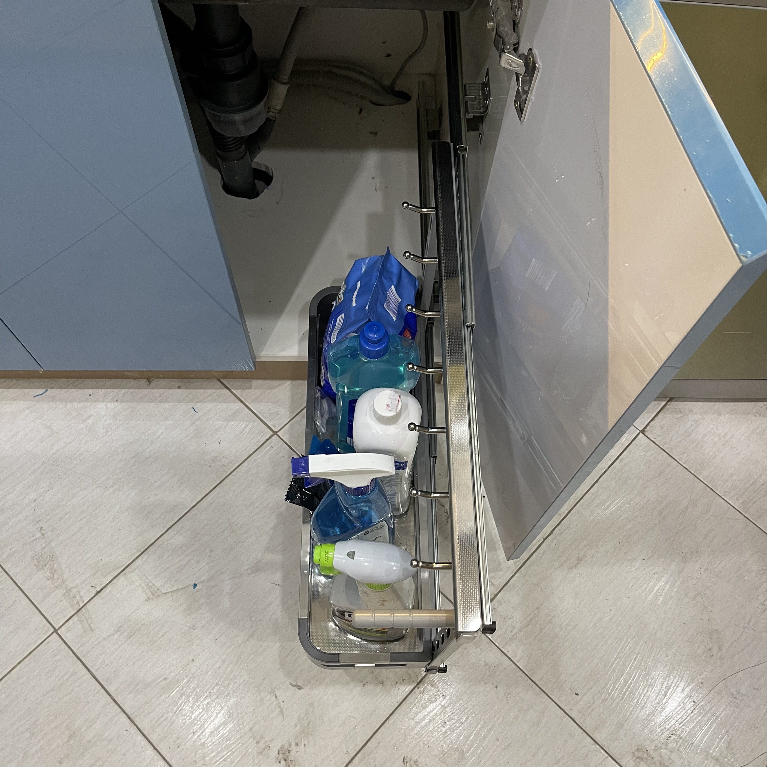 Kệ Để Chất Tẩy Rửa GROP - INOX 304 Bảo Hành Vĩnh Viễn- Có Thợ Lắp Đặt
