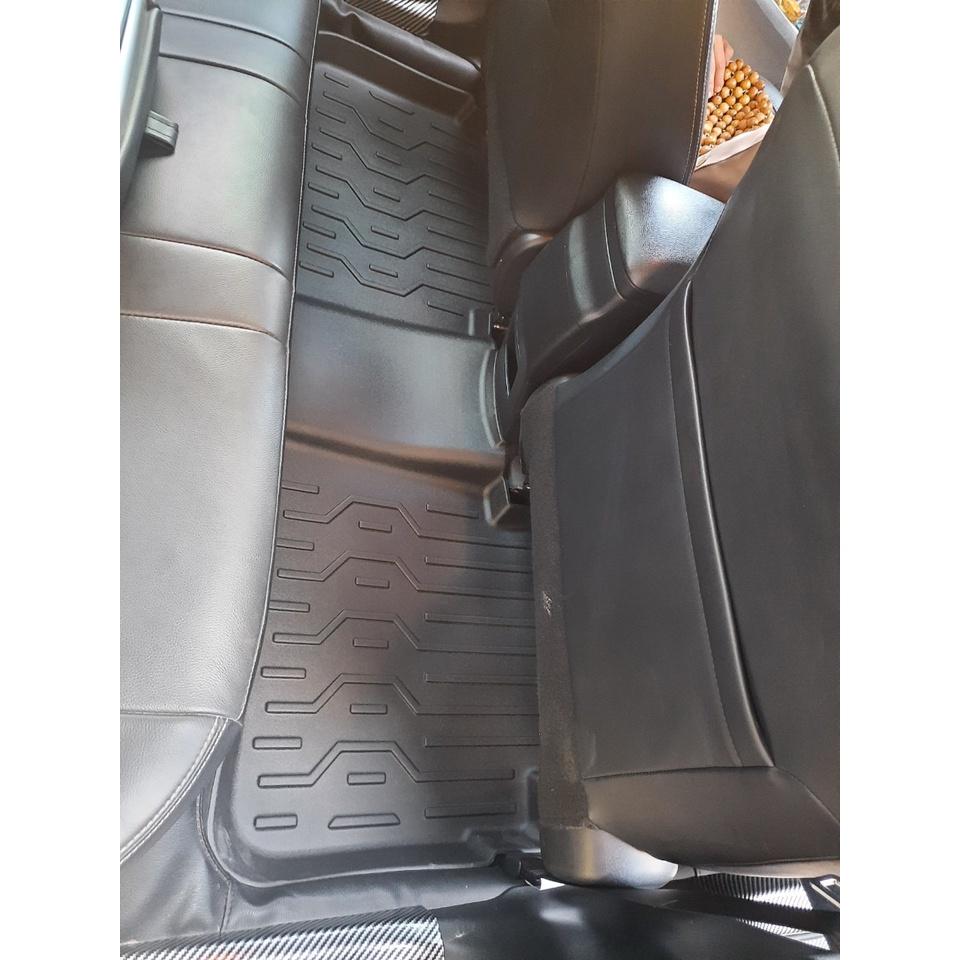 Thảm lót sàn xe ô tô Toyota Corolla Altis 2019 + Nhãn hiệu Macsim chất liệu nhựa TPV cao cấp màu đen