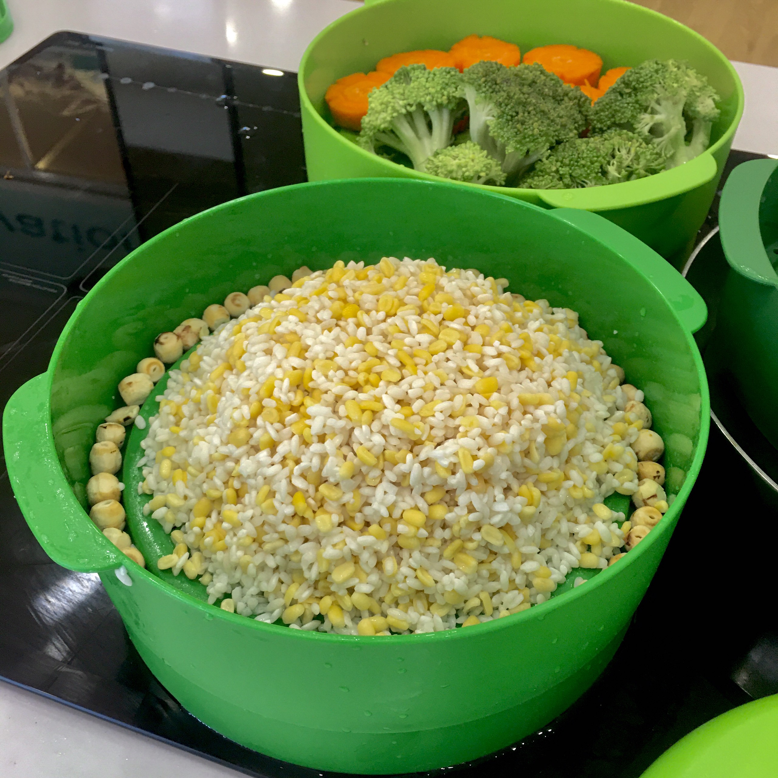 Chảo Tupperware Chống Dính Tự Nhiên Universal Cookware Frypan 24cm