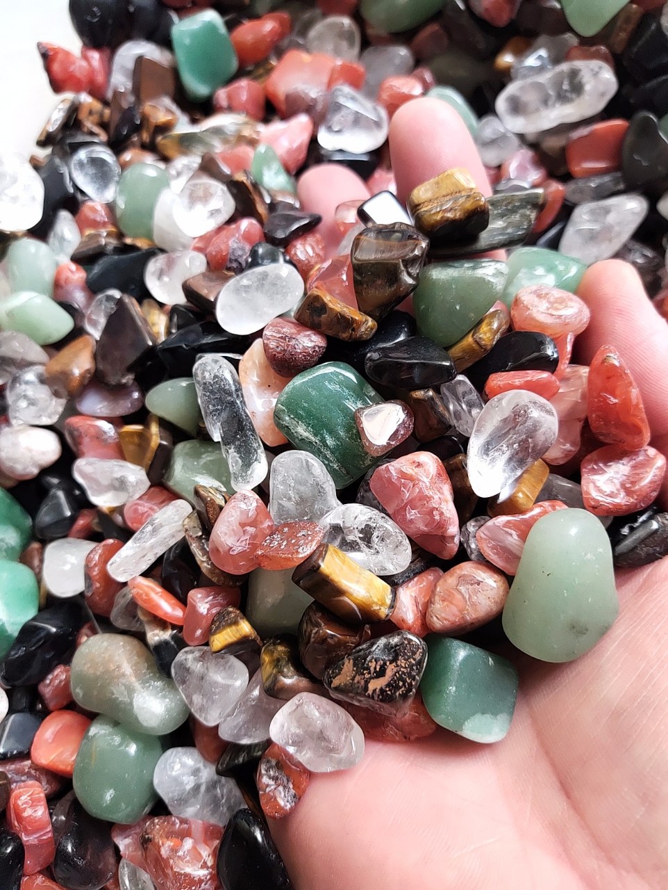 Đá Thach Anh Vụn Ngũ Sắc Dãi Nền Nhà, Trấn Trạch, Tăng Tài Lộc -Thịnh Vượng