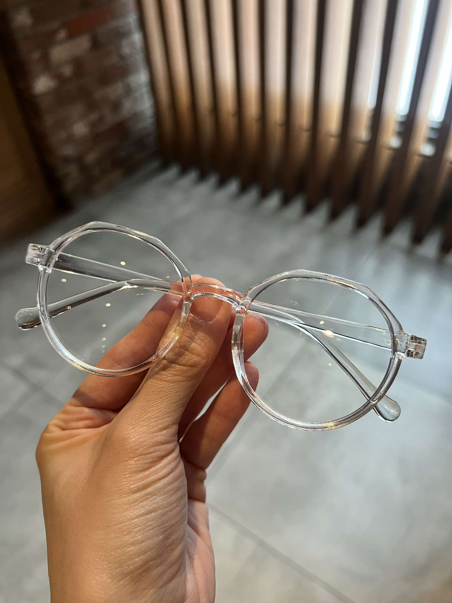 Kính gọng nhựa nhẹ dáng Mắt tròn