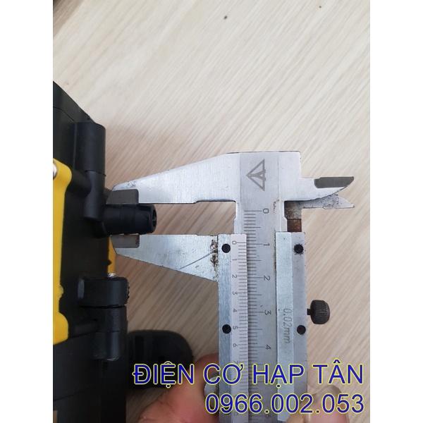 MÁY BƠM TĂNG ÁP -12V LƯU LƯỢNG 5L/phút -ứng dụng làm bộ rửa xe phun sương tưới cây tưới lan
