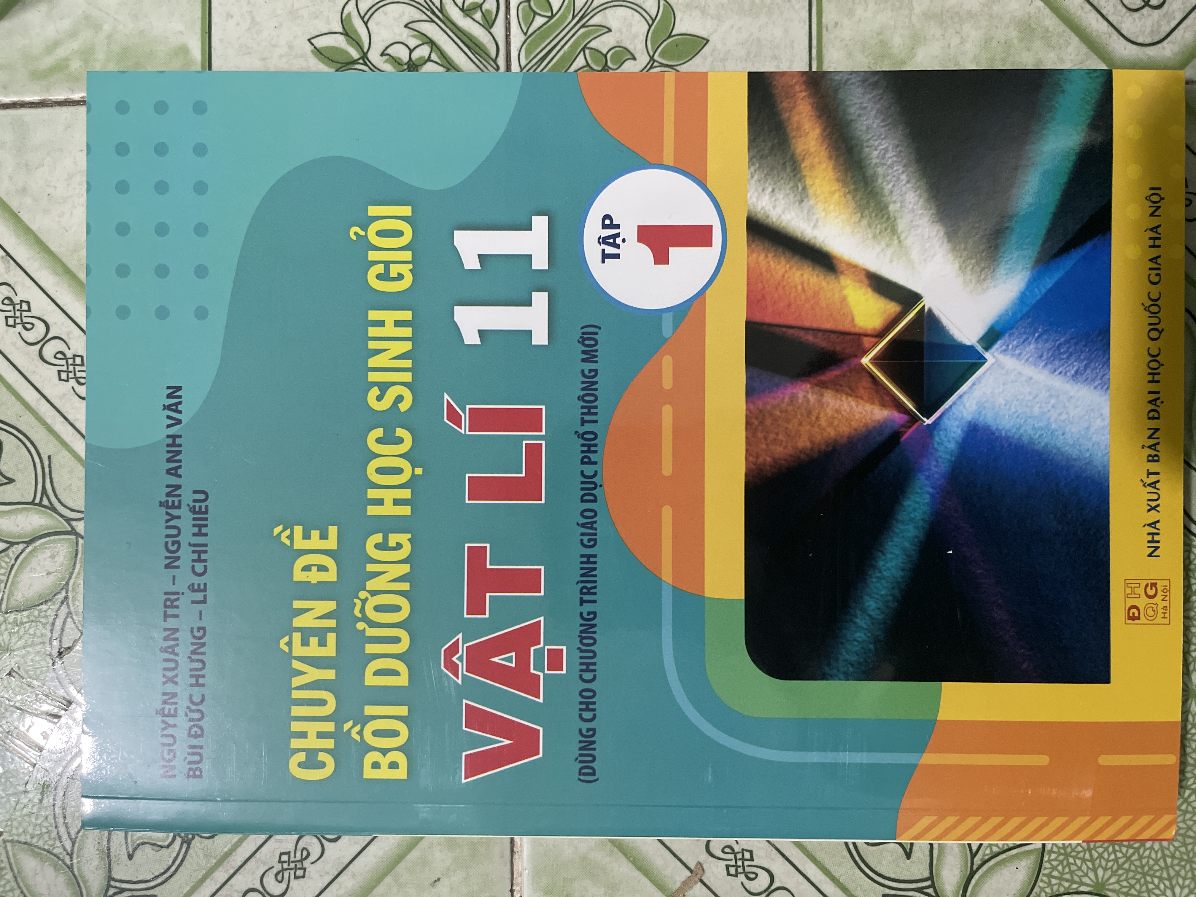 Sách - Chuyên đề bồi dưỡng học sinh giỏi vật lí 11/1