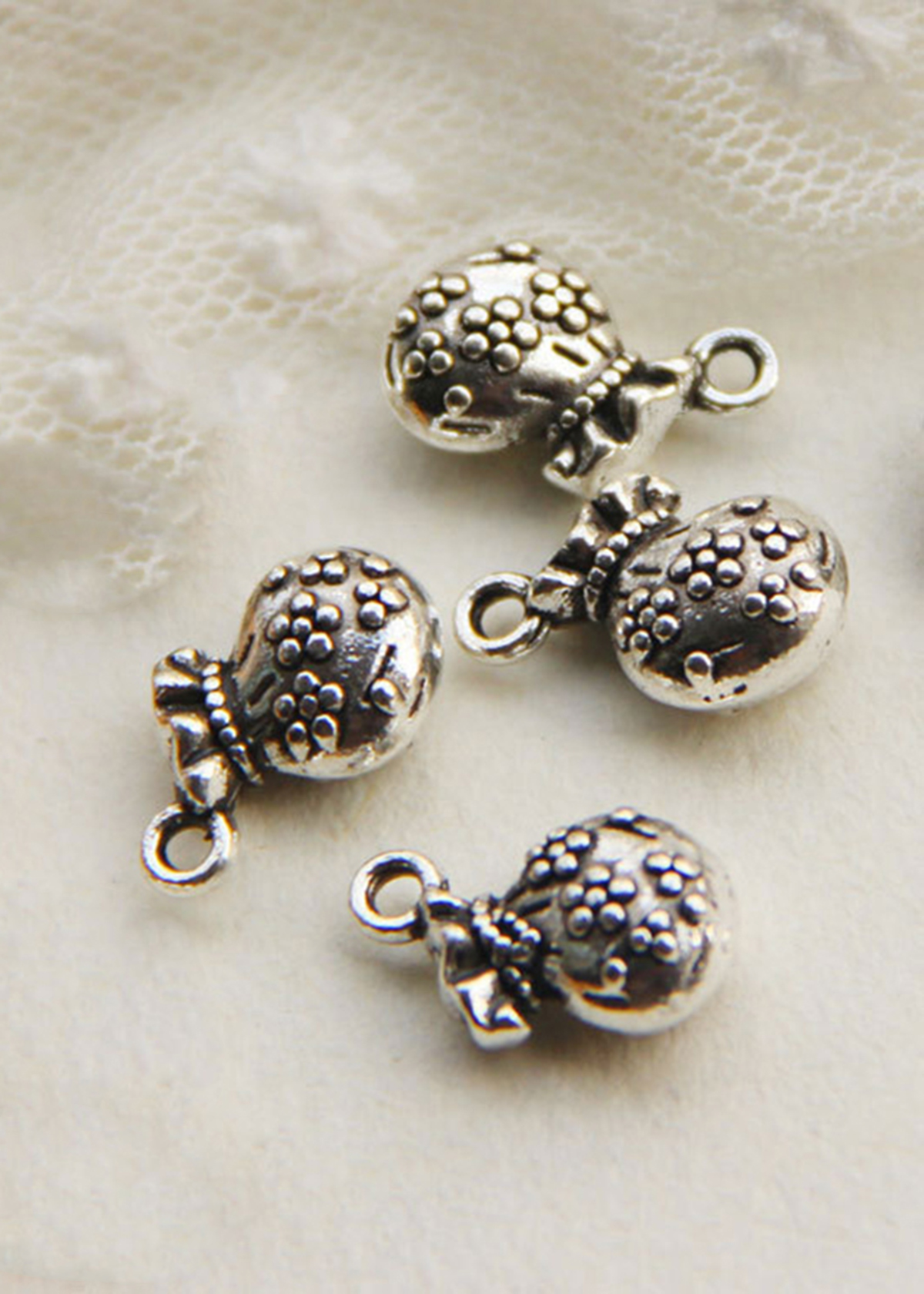 Combo 3 cái charm hợp kim hình túi tiền mạ vàng treo - Ngọc Quý Gemstones