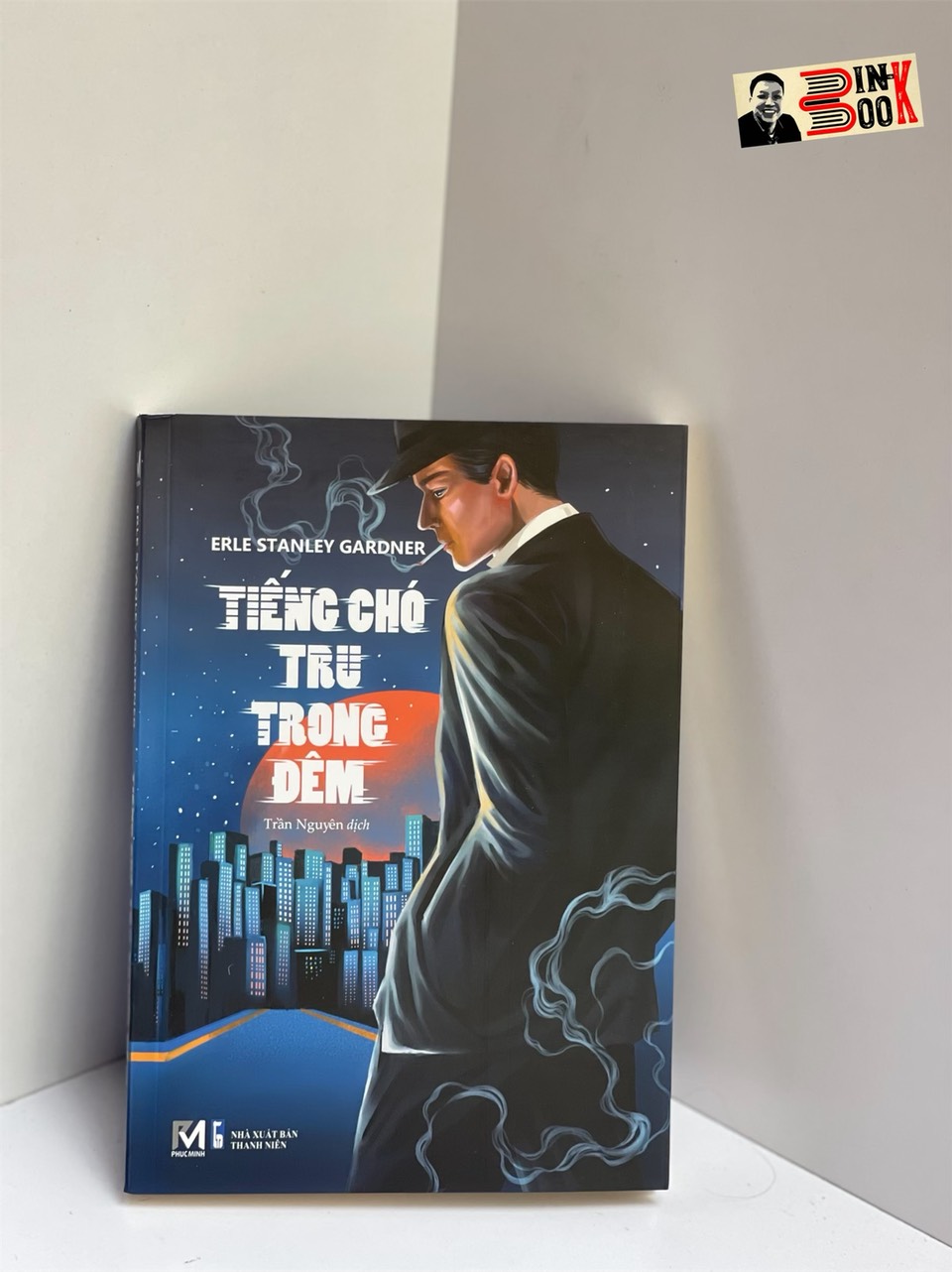 TIẾNG CHÓ TRU TRONG ĐÊM –  Erle Stanley Gardner – Phúc Minh Books