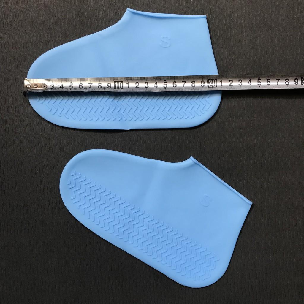 Bọc giày đàn hồi đi mưa Silicon siêu tiện lợi magic