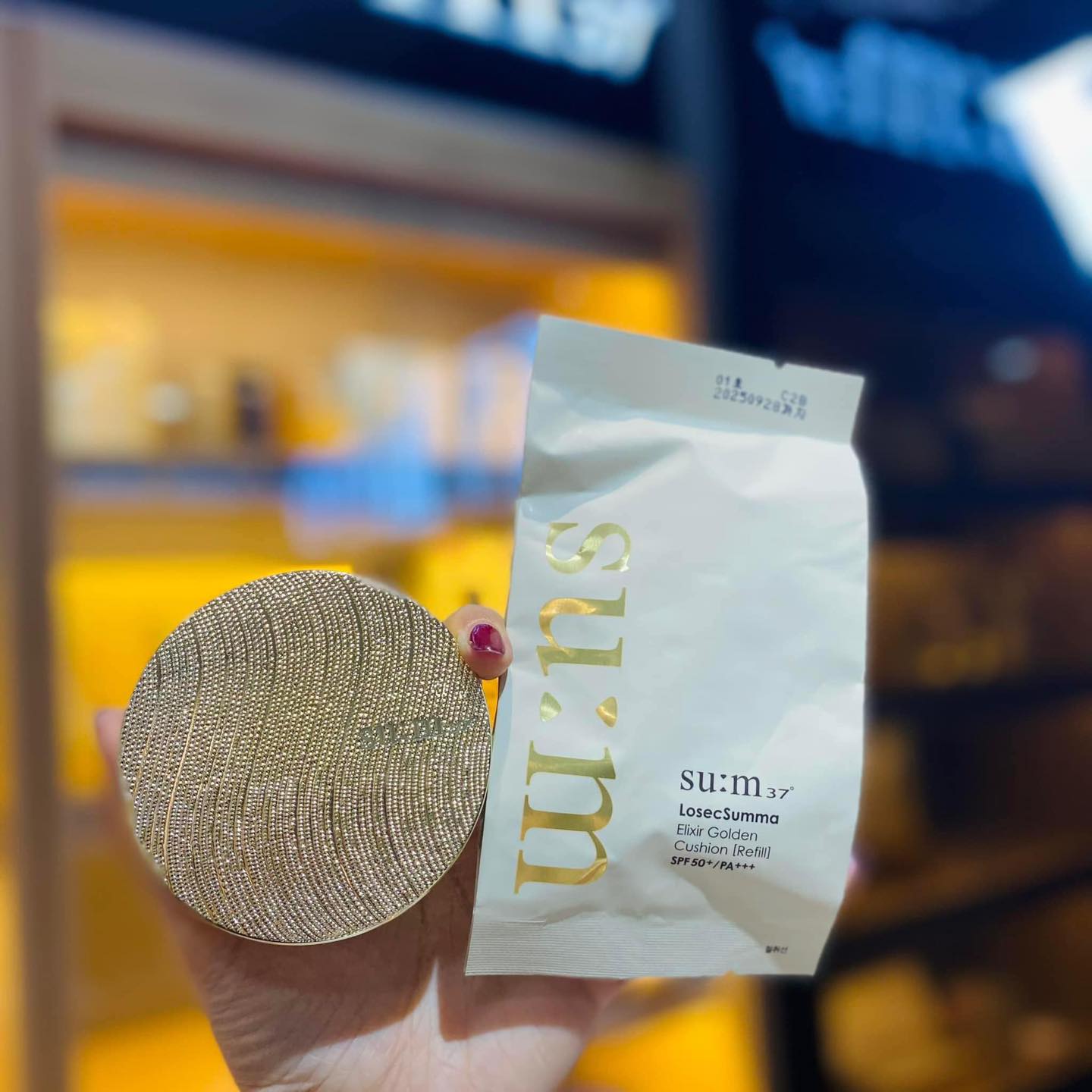 Phấn nước Su:m37 Losec Summa Elixir Golden Cushion tone 1 (hộp chính + lõi)