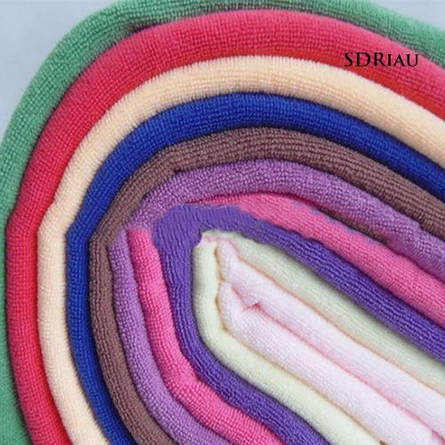 Bộ 10 khăn vệ sinh xe ô tô tiện dụng