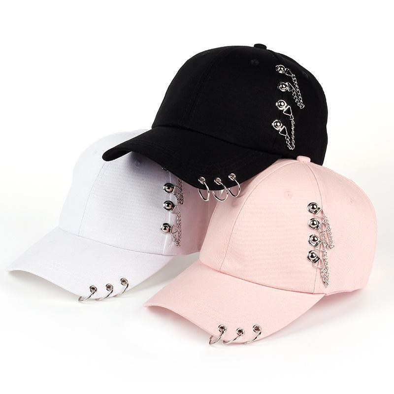 Mũ lưỡi trai màu trơn trang trí khoen tròn phong cách Hiphop
