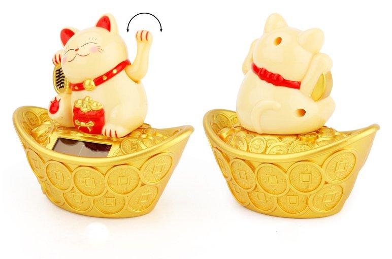 Mèo Thần Tài Ngoắc Tay Ngồi trên Thỏi Vàng - Mang Đến May Mắn Tài Lộc