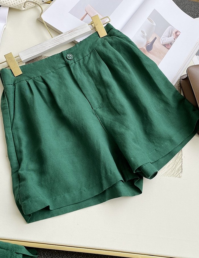 Set áo sơ mi và quần short màu xanh rêu, đủ size, nhẹ nhàng, phong cách Hàn Quốc 2025 Bv03