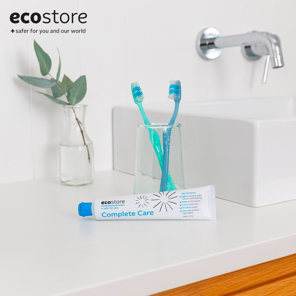 Kem đánh răng Chăm sóc toàn diện gốc thực vật Ecostore 100g