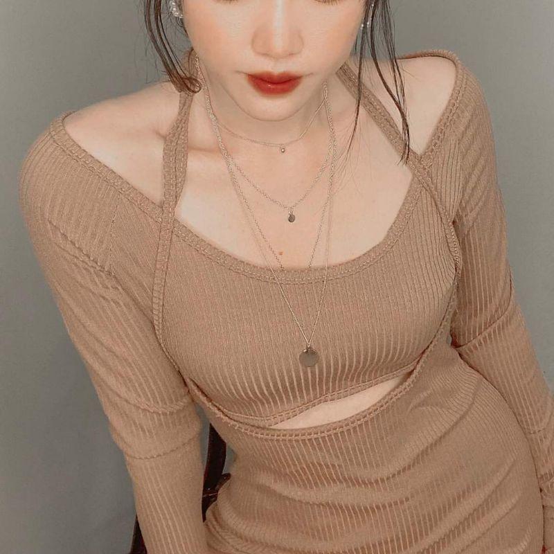 SET ĐẦM VÀ CHÂN VÁY YẾM CỘT CỔ Y HÌNH