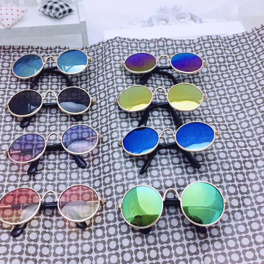 Mắt kính tròn cho mèo