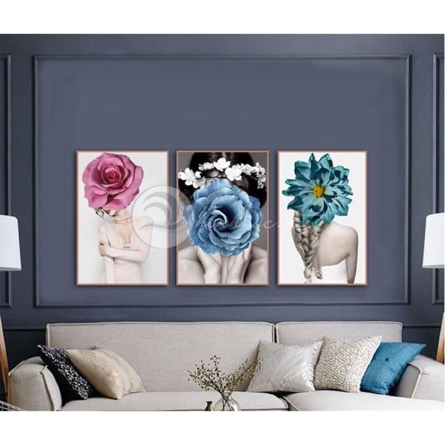Bộ 3 tranh CANVAS mẫu cô gái và hoa