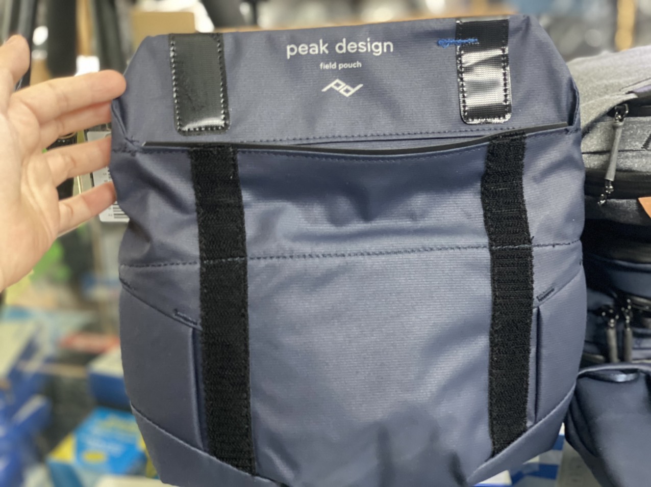 TÚI MÁY ẢNH PEAK DESIGN FIELD POUCH V2 (MÀU XANH) - HÀNG CHÍNH HÃNG