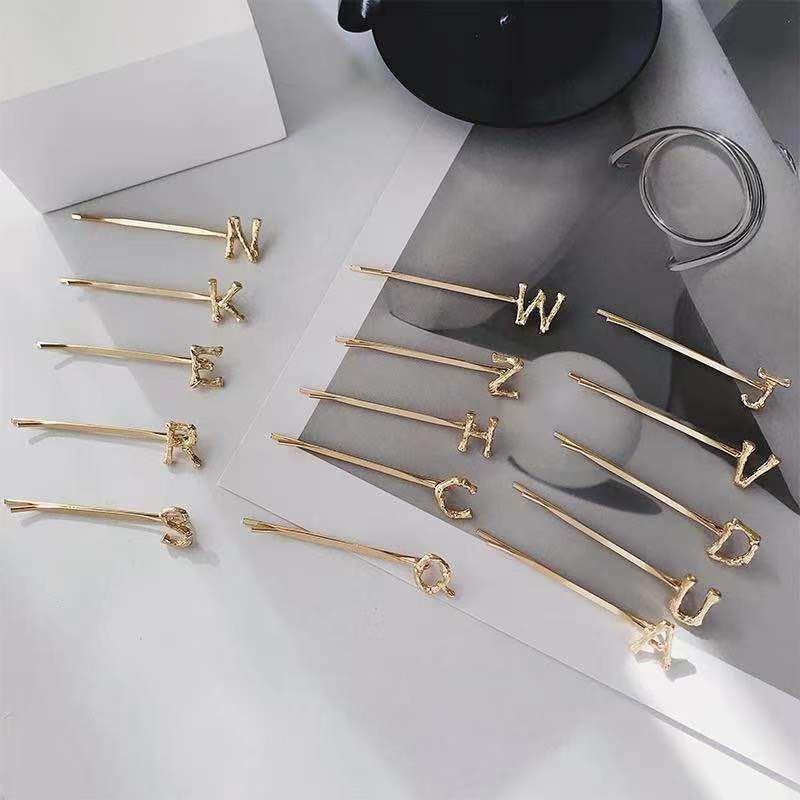 Kẹp tóc bảng chữ cái kim loại dễ thương Hàn Quốc Tatitava