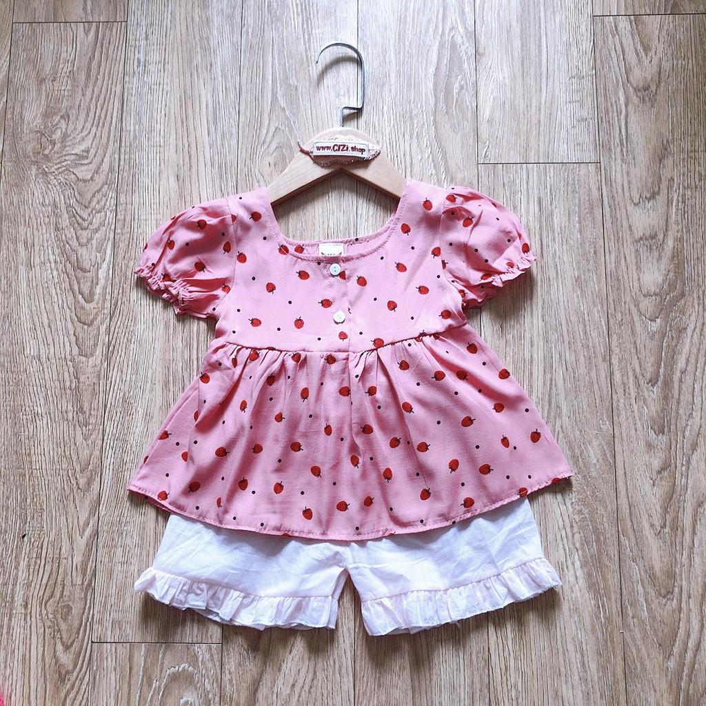 Bộ cộc tay hình dâu cho bé gái, chất đũi siêu mềm mát Cizi.shop