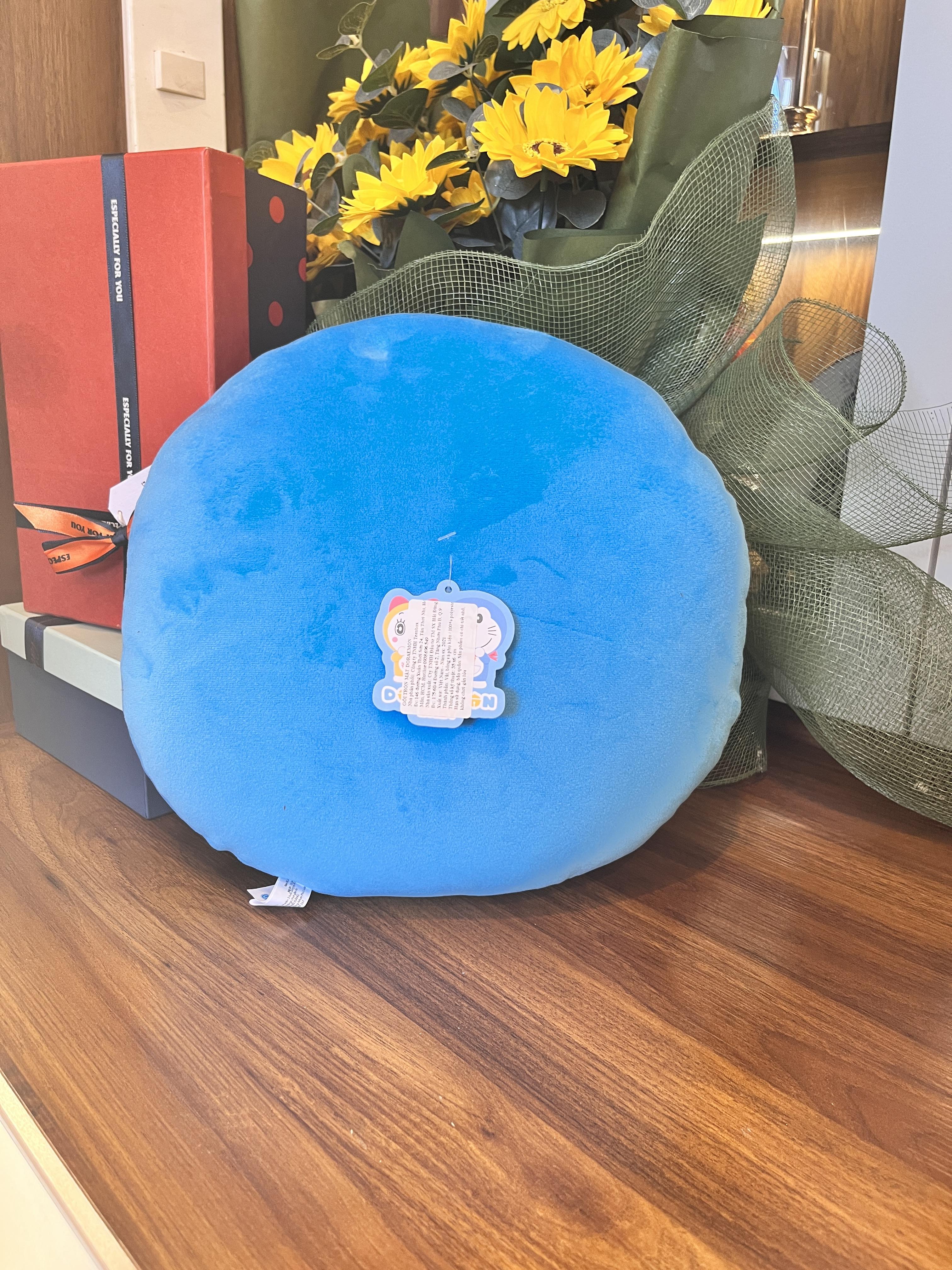 Gối Ôm Mặt Doraemon, gối ôm Sofa, Hình Mặt Doraemon Dễ Thương 33cm, Vải Cao Cấp Mềm Mịn - Sản Phẩm Có Bản Quyền, Phân Phối Bởi Teenbox